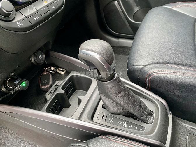 Xe 7 chổ Suzuki XL7 2021 đăng ký 2022 nhập khẩu, số tự động