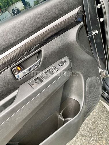 Xe 7 chổ Suzuki XL7 2021 đăng ký 2022 nhập khẩu, số tự động