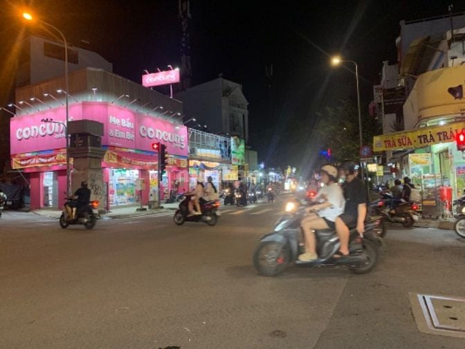 4,7x22m MTKD VƯỜN LÀI đoạn KD sầm uất 