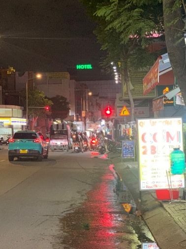 4,7x22m MTKD VƯỜN LÀI đoạn KD sầm uất 
