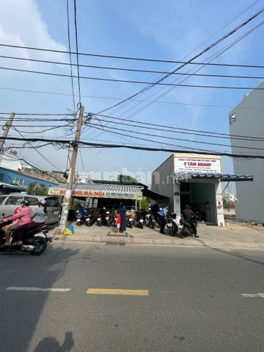 Lô Đất MTKD nga trường học dt 71.2m2 giá 8.3 tỷ