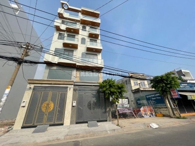 Lô Đất MTKD nga trường học dt 71.2m2 giá 8.3 tỷ