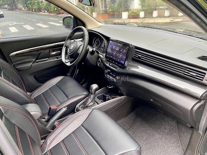 Xe 7 chổ Suzuki XL7 2021 đăng ký 2022 nhập khẩu, số tự động