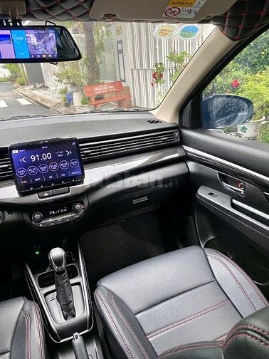 Xe 7 chổ Suzuki XL7 2021 đăng ký 2022 nhập khẩu, số tự động