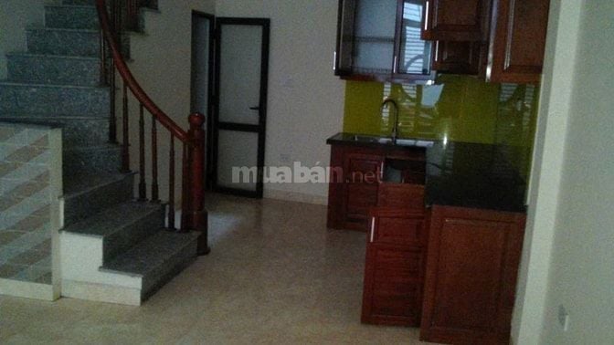 Cho thuê nhà 5 tầng, tại Yên Bình, Văn Quán, Hà Đông, diện tích 33m2