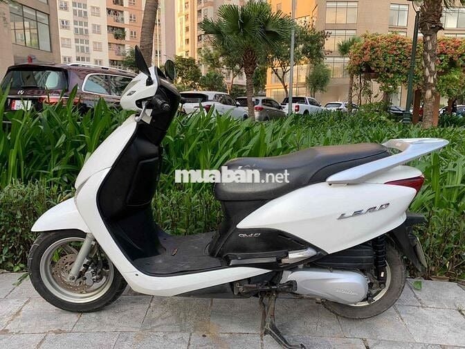 Xe mình đi ít bán Honda LEAD đời 2012 Fi còn mới