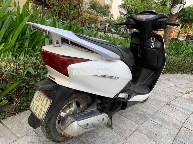 Xe mình đi ít bán Honda LEAD đời 2012 Fi còn mới