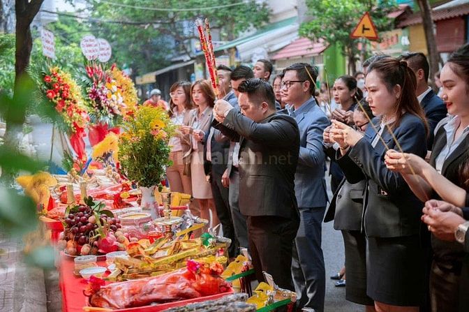 Tuyển nhân viên kinh doanh / nhân viên chăm sóc khách hàng
