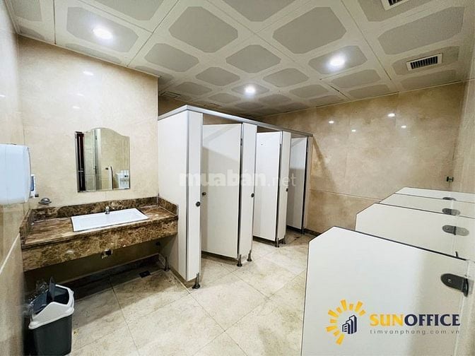 CC cho thuê văn phòng hạng A Phố Hoàng Đạo Thúy, diện tích 270m2, lô g