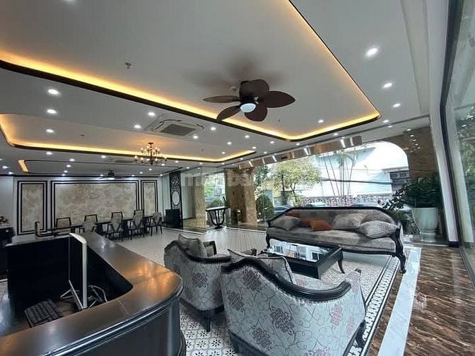 Bán Toà Nhà Dịch Vọng Hậu, Cầu Giấy 186m, 8 tầng, mt 15m, giá 150 tỷ