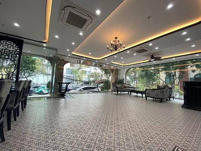 Bán Toà Nhà Dịch Vọng Hậu, Cầu Giấy 186m, 8 tầng, mt 15m, giá 150 tỷ