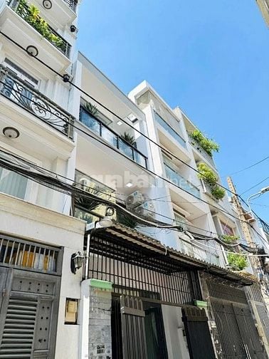 Đi nước ngoài định cư bán gấp nhà ở đường Chợ Lớn, phường 11, quận 6, 