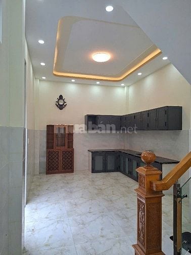 🏡🌹6 tỷ 4 TL chủ gửi Bán nhà khu lê văn quới - căn góc ô tô tận cửa -