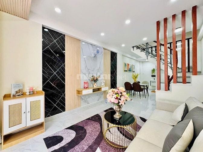 Vị trí đẹp - Gần chợ Tân Hương. Nhà 50m2 Nguyễn Súy, Tân Quý, Tân Phú.