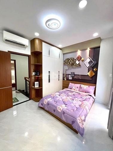 BÁN GẤP NHÀ PHÚ NHUẬN GIÁ MỀM ĐƯỜNG CHIẾN THẮNG 50m2 / 2 tỷ 190. Shr