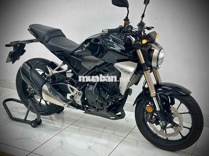 HONDA CB300R DATE 2019