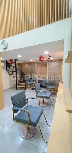 Bán shophouse đang sẵn hợp đồng thuê 2 năm