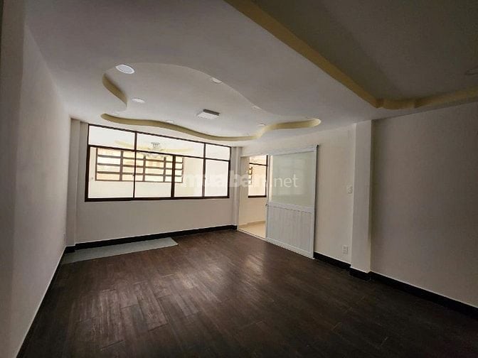 Bán gấp tòa nhà Dương Tử Giang P.4 Quận 11, giá 70ty