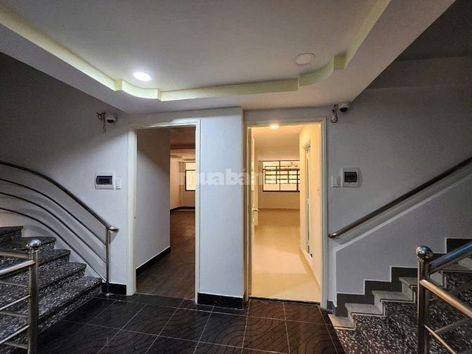 Bán gấp tòa nhà Dương Tử Giang P.4 Quận 11, giá 70ty
