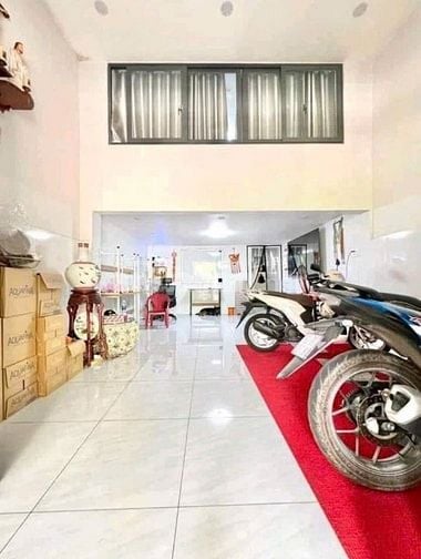 Nhà Kinh Doanh Chính Chủ Cần Bán 820Tr Mặt Tiền Đường 