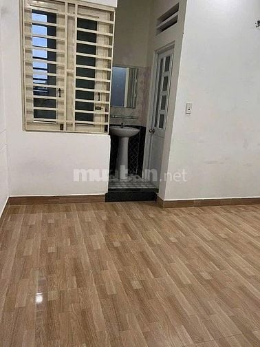 Bán GẤP nhà gần Sư Vạn Hạnh Q10 - 59m2 -trung tâm thương mại hơn 6 tỷ