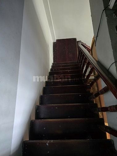 Cho thuê nhà 2 mặt tiền tại Đường 102, Tăng Nhơn Phú A, Thủ Đức