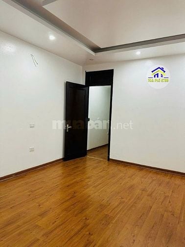 Bán nhanh nhà phân lô DV Hàng Bè, Mậu Lương Full Nội Thất