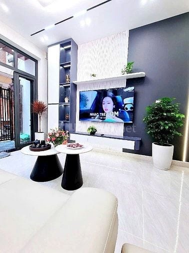 SIÊU PHẨM! 9.2TỶ HỘ KHẨU ĐỘI CẤN 42M2*5T,FULL NỘI THẤT,NHÀ MỚI,Ở NGAY.