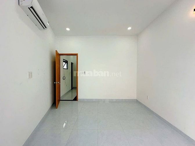 Nhà Cao cấp hẻm Nguyễn Văn Công, P3, Q.Gò Vấp, vào ở ngay