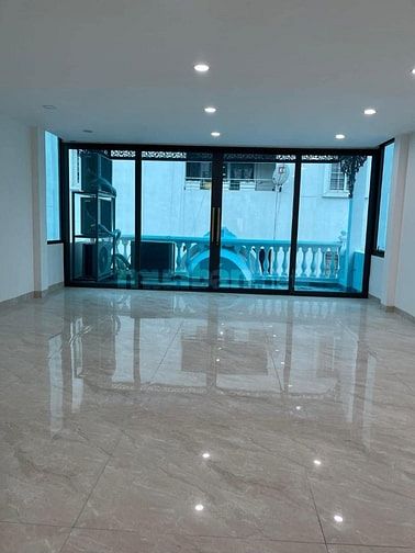 Nguyễn Chí Thanh Đống Đa 6 tầng thang máy ôtô  đỗ cửa 23 tỷ 