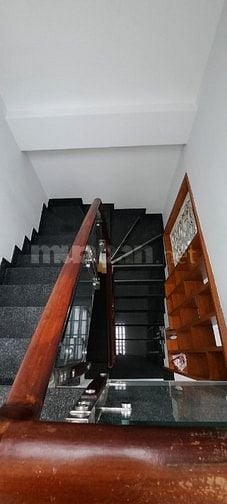 Bán gấp nhà trệt 2lầu đường 5 linh xuân thủ đức ,Lh : 0909428959.