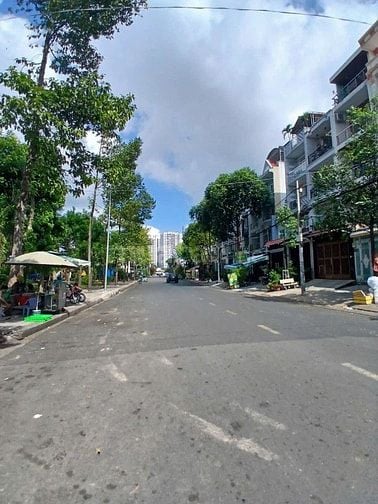CẢNH BÁO ! MT ĐƯỜNG SỐ 44 Q6, VIEW CÔNG VIÊN (4X20) 3 LẦU. CHỈ 13 TỶ