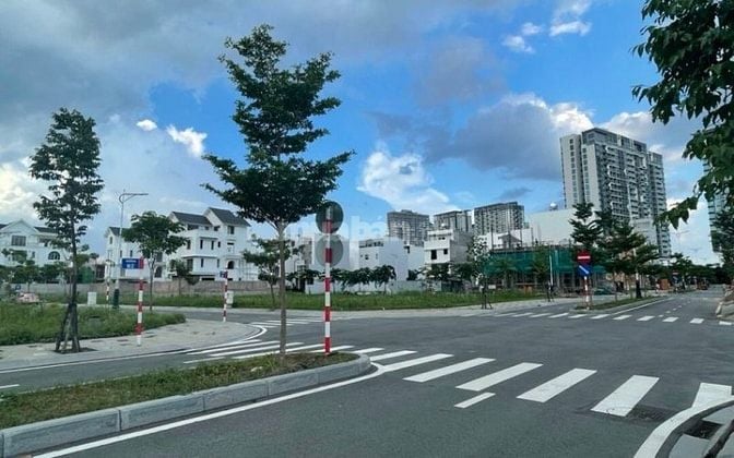 🔥 Giá Sốc! Đất Nền KDC Huy Hoàng Quận 2 – Mua Là Lời!