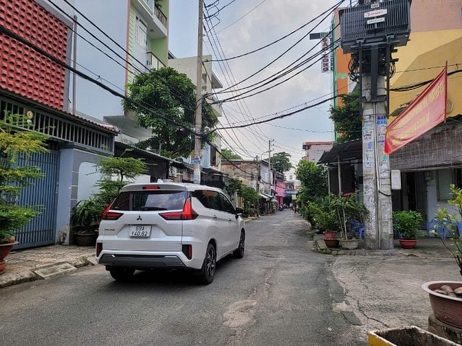 Chuyển nhượng bất động sản nhà phố đường Phan Huy Ích, Q.Gò Vấp.