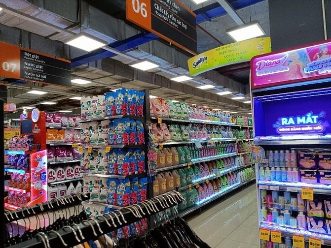 Bình Tân Tuyển Liền Trực Quầy Bán Hàng, Phụ Kho, Giao Hàng. 