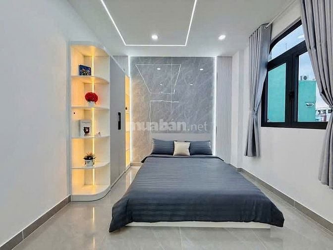 Cần bán nhà Nguyễn Thiện Thuật,P2,Q3,ngang 4m, Xe hơi tận nhà, 4PN,4WC
