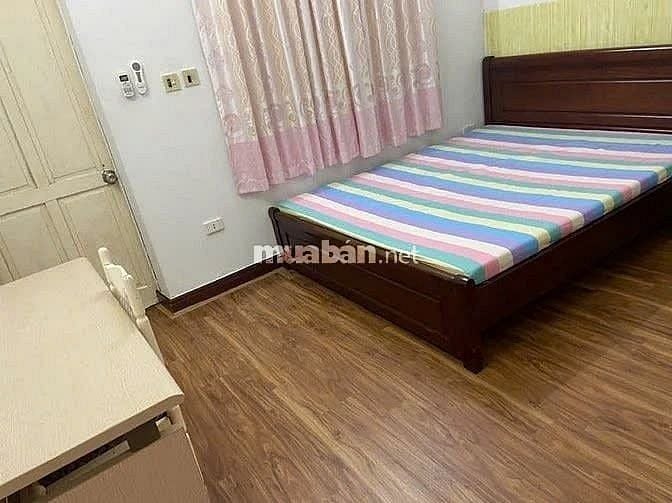 Cho thuê nhà riêng biệt tầng 1, đầu đường Âu Cơ,  Tứ Liên, Tây Hồ