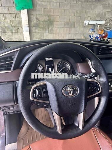 Toyota Innova 2017 2.0G - 90000 km
