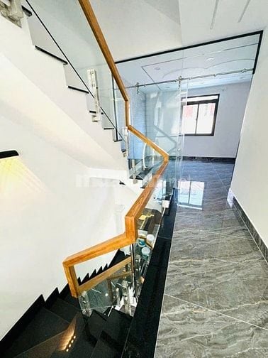 LÔ GÓC 2 MẶT TIỀN -  5 TẦNG - KHU PHÂN LÔ VIP BÌNH TÂN - CHỈ 7