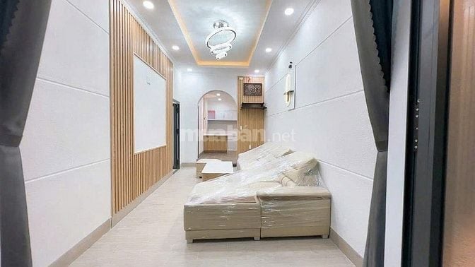 Cần bán nhanh nhà phố hiện đại tại Tân Vạn, Biên Hòa giáp Dĩ An.