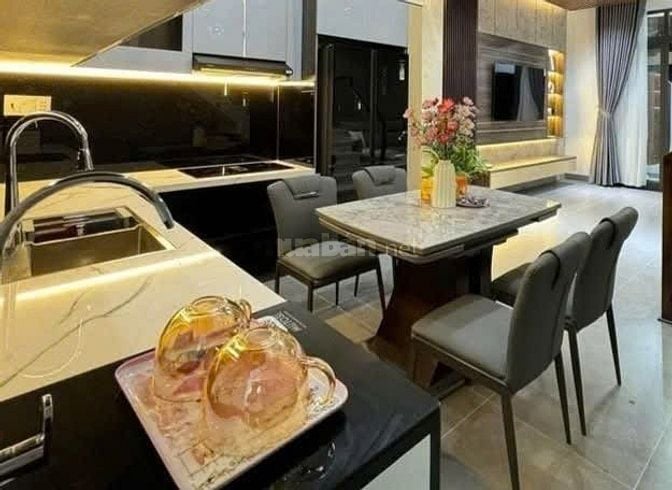 Bán nhà Quận 12, 110m2, giá chỉ 5.8 tỷ, Liên hệ:: 0986835569