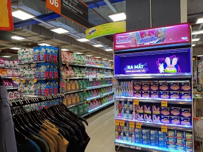 MÙA HÈ ĐẾN! HỆ THỐNG SIÊU THỊ TUYỂN GẤP NHÂN SỰ ĐI LÀM Ở TP.HCM