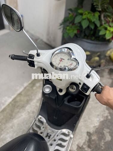 Xe Nozza màu trắng biển 27B1-171.44