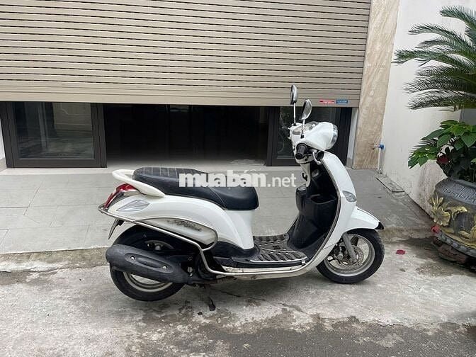 Xe Nozza màu trắng biển 27B1-171.44