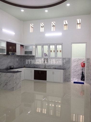 Bán nhà mt đường số 10 kdc Nam Long Trần Trọng Cung Tân Thuận Đông Q 7
