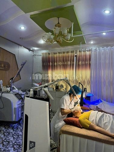 TUYỂN NHÂN VIÊN SPA, GỘI ĐẦU, CHĂM SÓC DA, TƯ VẤN 