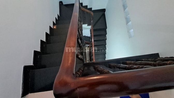 Bán nhà Hẻm 10m đường Thoại Ngọc Hầu Tân Phú 4 tầng 66m2 giá 7.2 tỷ