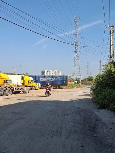 Bán đất đường Võ Chí Công Phú Hữu Quận 9 giá 29 tỷ