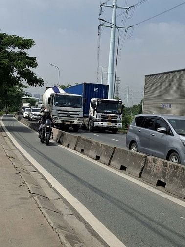 Bán đất đường Võ Chí Công Phú Hữu Quận 9 giá 29 tỷ