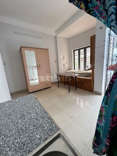 Cho thuê phòng trọ mới 100%, mỗi phòng đều có cửa sổ hướng sân vườn 